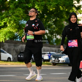 Runner Photo 4052940