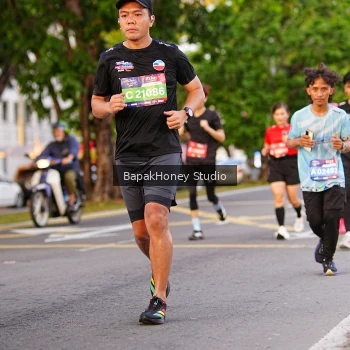 Runner Photo 4052972