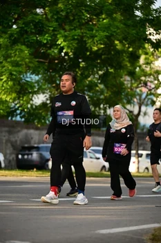 Runner Photo 4052997
