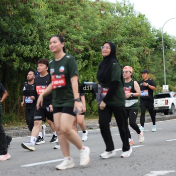 Runner Photo 4053001