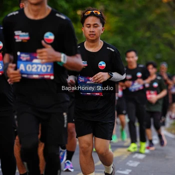 Runner Photo 4053003