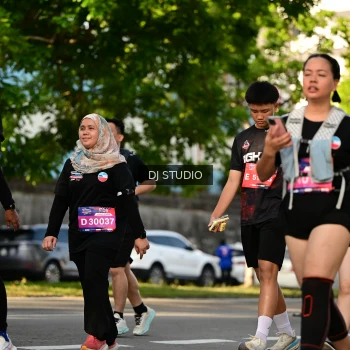 Runner Photo 4053007