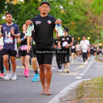 Runner Photo 4053042
