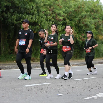 Runner Photo 4053045