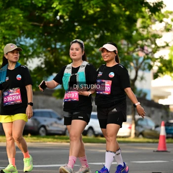 Runner Photo 4053075