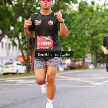 Runner Photo 4053108