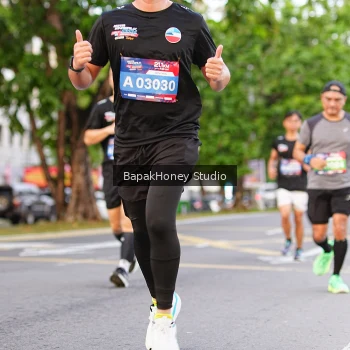 Runner Photo 4053115