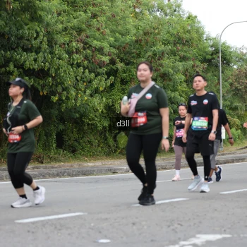 Runner Photo 4053129