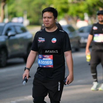 Runner Photo 4053162