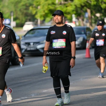 Runner Photo 4053163