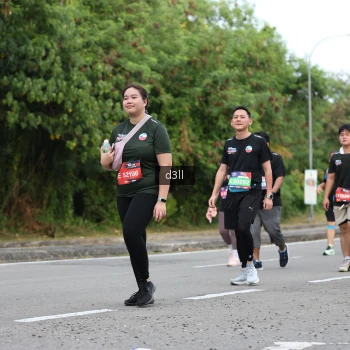 Runner Photo 4053170