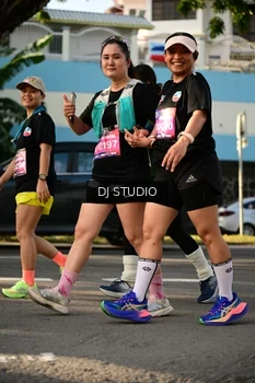 Runner Photo 4053175