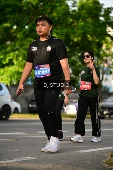 Runner Photo 4053267