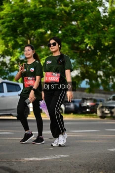 Runner Photo 4053295