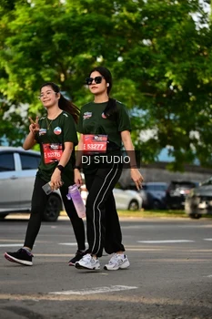 Runner Photo 4053299