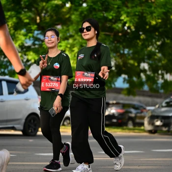 Runner Photo 4053333