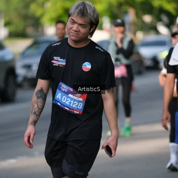 Runner Photo 4053342