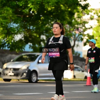 Runner Photo 4053348