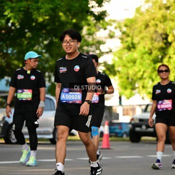 Runner Photo 4053388