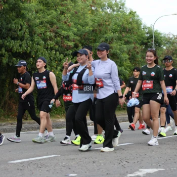 Runner Photo 4053393