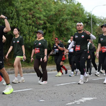 Runner Photo 4053418