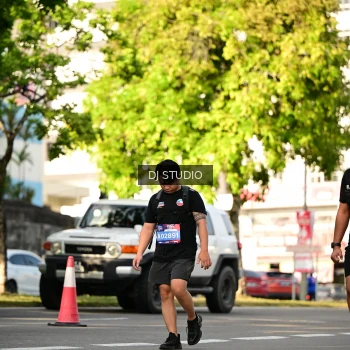 Runner Photo 4053423