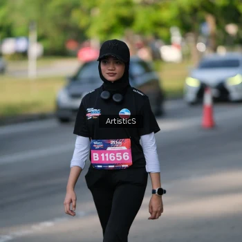 Runner Photo 4053469