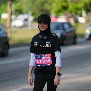 Runner Photo 4053475