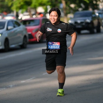Runner Photo 4053542