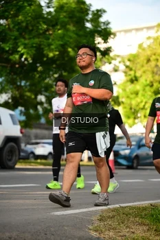 Runner Photo 4053572