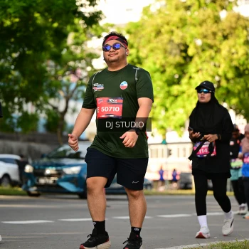 Runner Photo 4053584