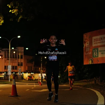 Runner Photo 4053599
