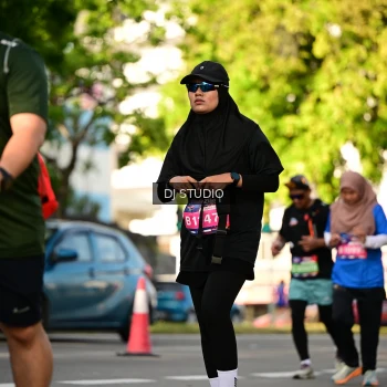 Runner Photo 4053610