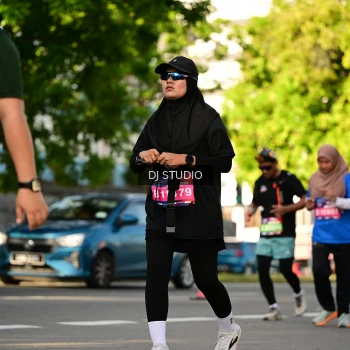 Runner Photo 4053618