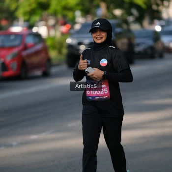 Runner Photo 4053619