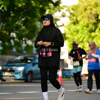 Runner Photo 4053620