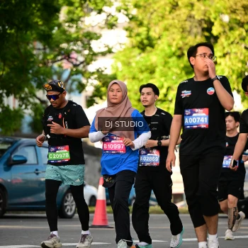 Runner Photo 4053624