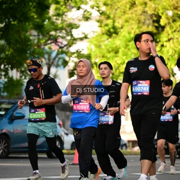 Runner Photo 4053629