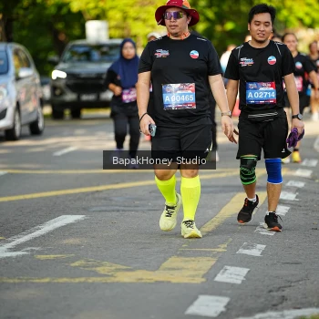 Runner Photo 4053635