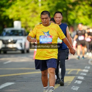 Runner Photo 4053642
