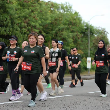 Runner Photo 4053654