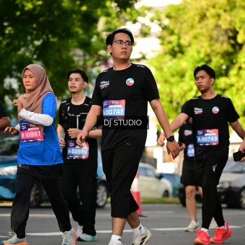 Runner Photo 4053659