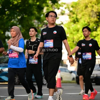 Runner Photo 4053674