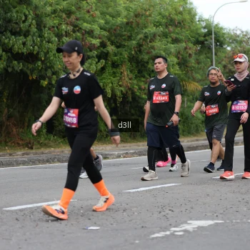Runner Photo 4053684