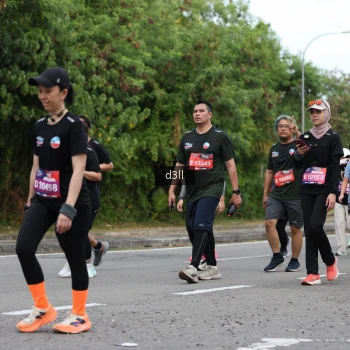 Runner Photo 4053687