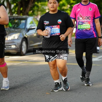 Runner Photo 4053689