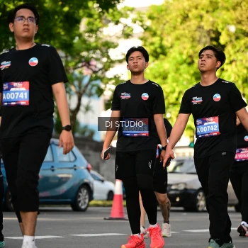 Runner Photo 4053692
