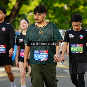 Runner Photo 4053694