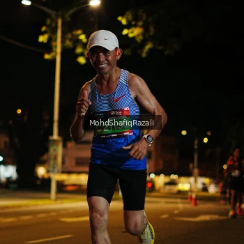 Runner Photo 4053710