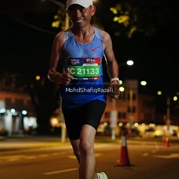Runner Photo 4053716